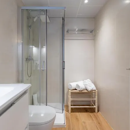 Apartup Opera Loft Love Valencia Exterior photo